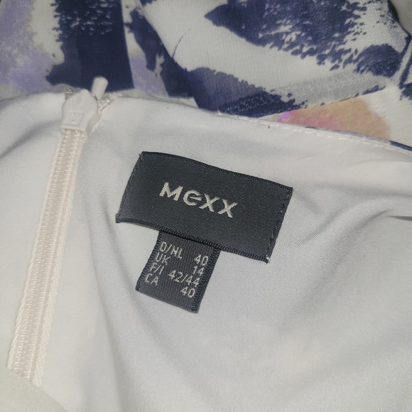 Mexx Sleeveless Pastel Floral Dress with Pleat Details - Picture 7 of 7